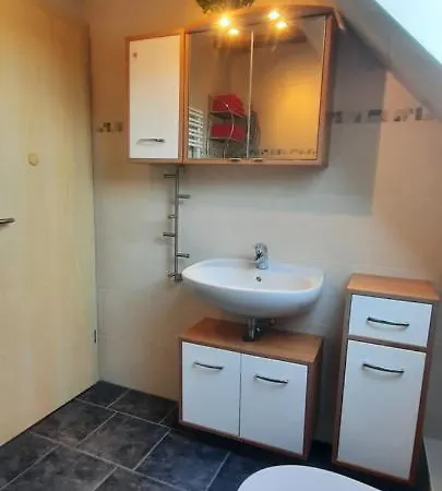 Ferienhaus-bodden * Saal