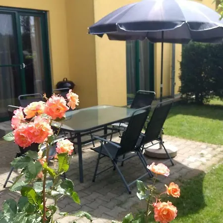 Ferienhaus-bodden Holiday home *