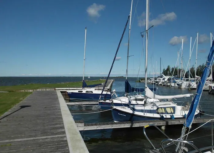 Ferienhaus-bodden *
